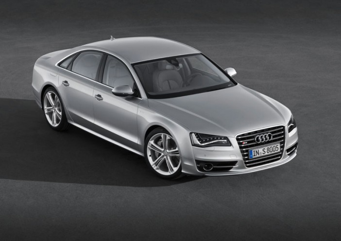 AudiA8 Obzor 122012 1