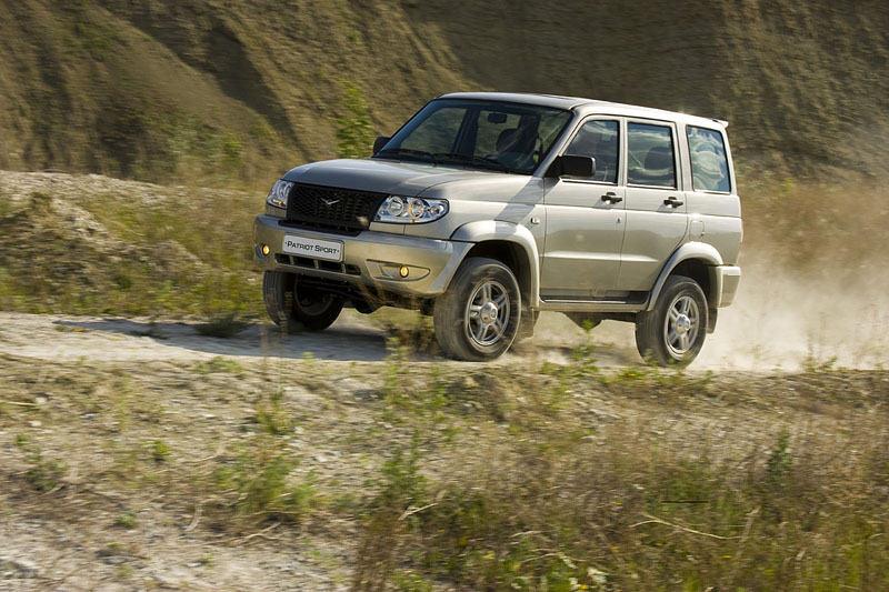 UAZ Patriot 04 2013